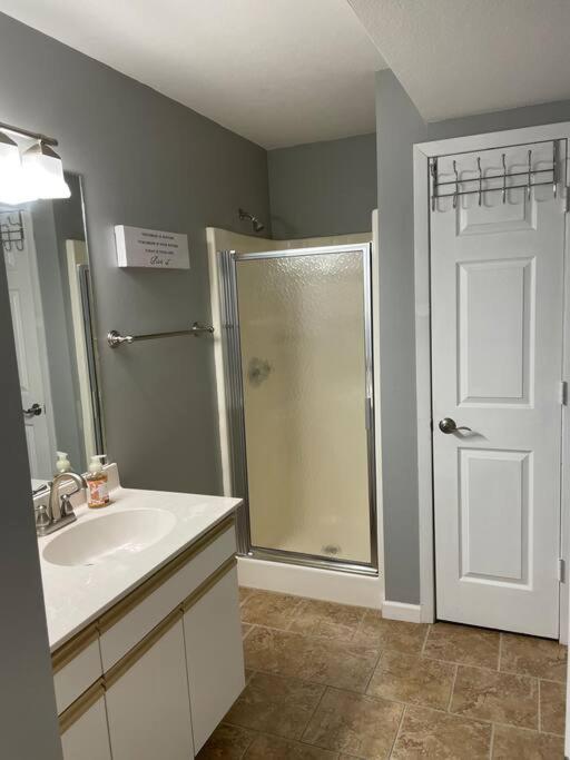 Penthouse Suite At Holiday Hills Book Today Бренсън Екстериор снимка