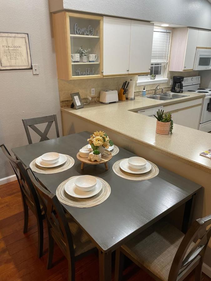 Penthouse Suite At Holiday Hills Book Today Бренсън Екстериор снимка